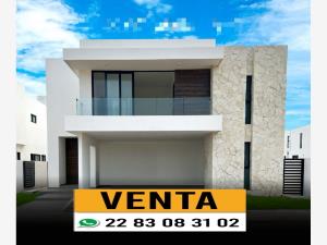 Casa en venta en Las Olas Residencial, Alvarado, Veracruz de Ignacio de la Llave Casa en venta en Las Olas Residencial, Alvarado, Veracruz de Ignacio de la Llave
