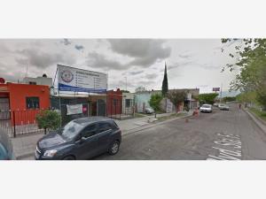Casa en venta en Hacienda Santa Fe, Tlajomulco de Zúñiga — foto 3 de 10