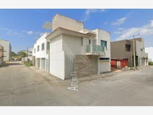 Casa en venta en El Paraíso, Coatzacoalcos — foto 2 de 6