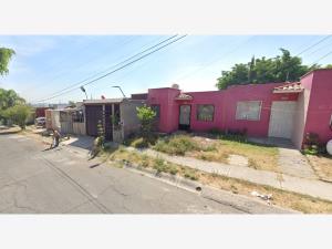 Casa en venta en Hacienda Santa Fe, Tlajomulco de Zúñiga — foto 2 de 10