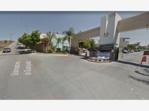 Casa en venta en Ciudad Satelite, León — foto 3 de 20