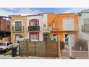 Casa en venta en Mision del Carmen, Playa del Carmen — foto 1 de 3