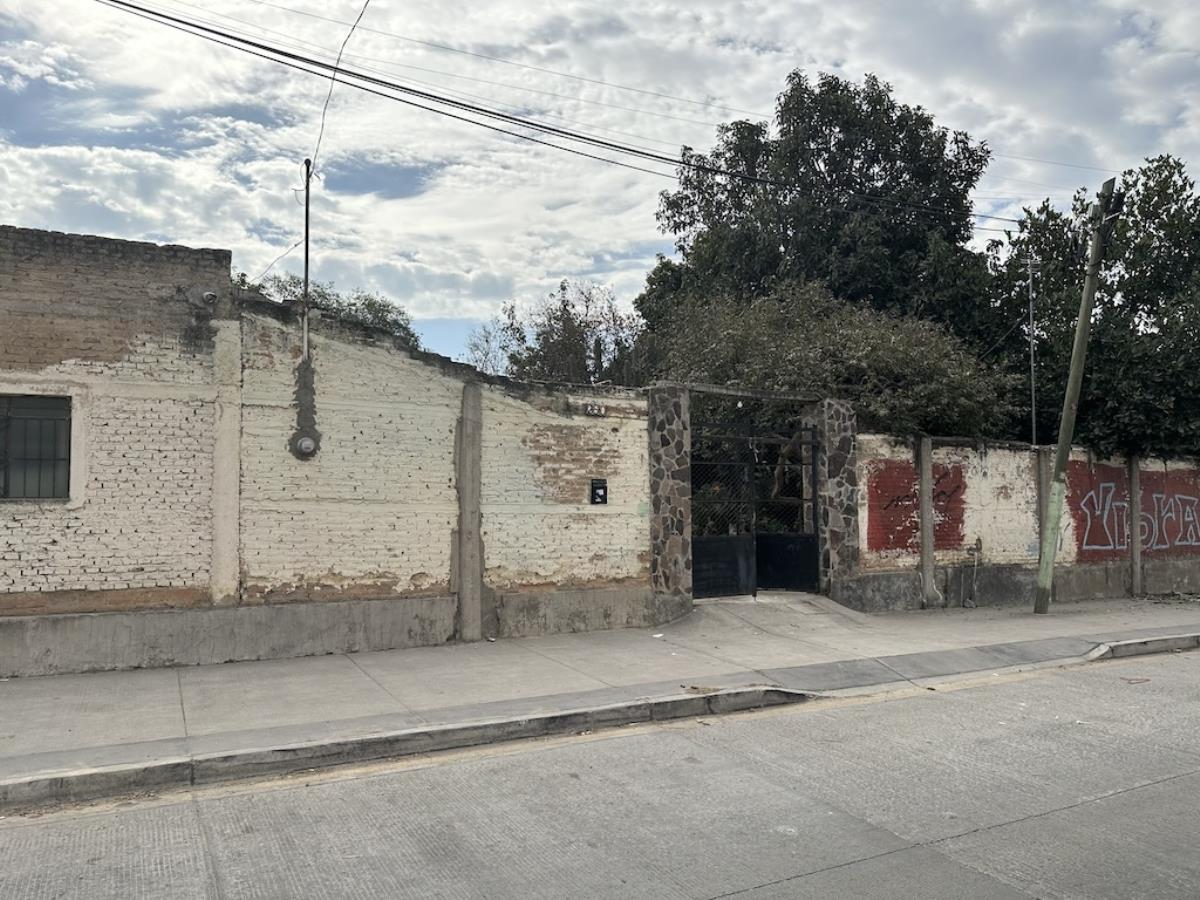 Terreno en venta en Los Robles, Zapopan — foto 1 de 20