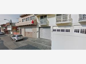 Casa en remate en Uruapan Centro, Uruapan, Michoacán de Ocampo