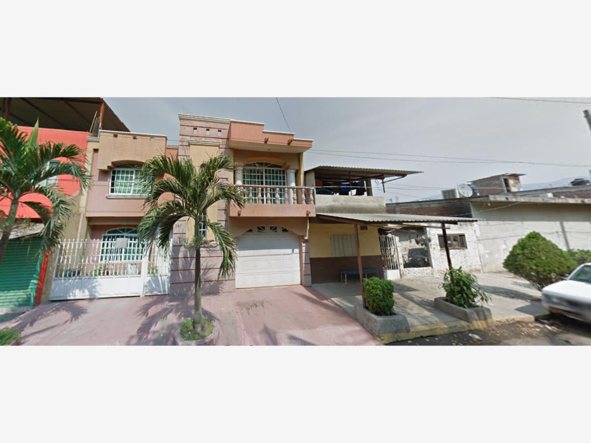 Casa en venta en Lazaro Cardenas, Apatzingán — foto 1 de 7