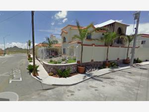 Casa en Praderas de León, Chihuahua, Chihuahua