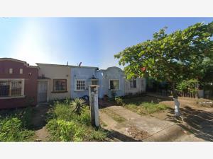 Casa en venta en Ciudad Olmeca, Coatzacoalcos — foto 2 de 6