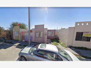 Casa en venta en Residencial Terranova, Juárez — foto 2 de 8