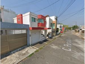 Casa en Graciano Sánchez Romo, Boca del Río, Veracruz de Ignacio de la Llave