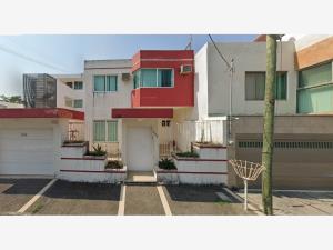 Casa en venta en Graciano Sánchez Romo, Boca del Río — foto 2 de 12