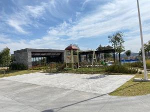 Terreno en venta en Valle Imperial, Zapopan — foto 3 de 12