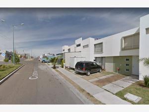 Casa en venta en Misión del Valle II, Morelia — foto 2 de 12