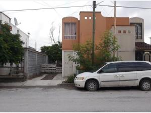 Casa en Hacienda las Fuentes, Reynosa, Tamaulipas