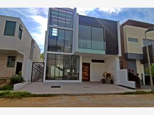 Casa en venta en Valle Imperial, Zapopan — foto 2 de 33