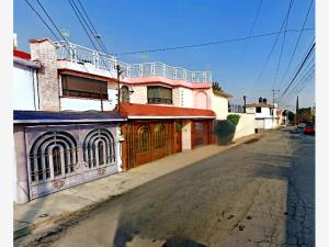Casa en venta en Bosques del Valle 1a Sección, Coacalco de Berriozábal — foto 2 de 7