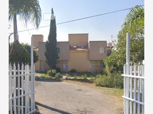 Casa en venta en San Lorenzo Tetlixtac, Coacalco de Berriozábal — foto 2 de 5