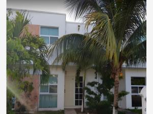Casa en Playa del Carmen Centro, Playa del Carmen, Quintana Roo — foto 1 de 16