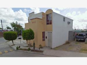 Casa en venta en Hacienda las Fuentes, Reynosa — foto 3 de 15