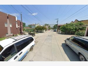 Casa en venta en Villas de San Clemente, Álamo Temapache — foto 3 de 13