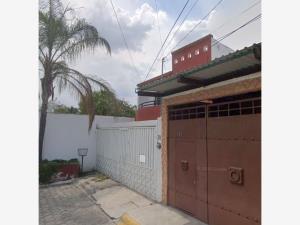 Casa en Los Nogales, Corregidora, Querétaro