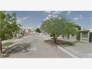 Casa en venta en Urbi Villa del Prado, Hermosillo — foto 2 de 4