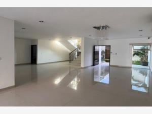 Casa en venta en Montebello, Mérida — foto 3 de 12