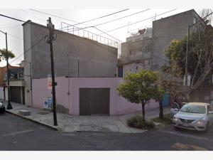 Casa en Nueva Santa Maria, Azcapotzalco, Ciudad de México