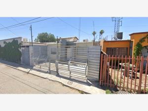 Casa en venta en Industrial, Mexicali — foto 3 de 7