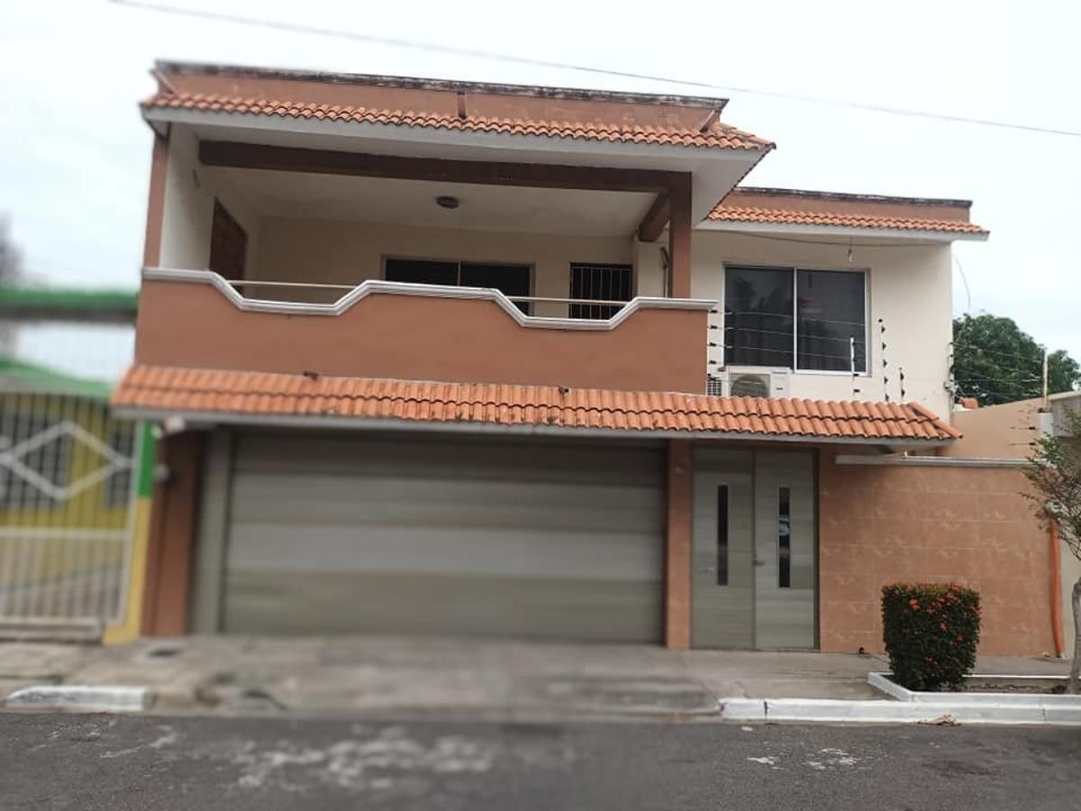 Casa en venta en Floresta, Veracruz — foto 1 de 11
