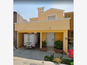 Casa en venta en Cumbre Alta, Monterrey — foto 2 de 10