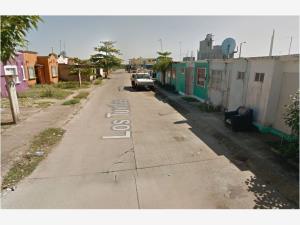 Casa en venta en Ciudad Olmeca, Coatzacoalcos — foto 2 de 4