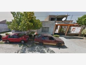 Casa en venta en Plazuelas de San Francisco, Tonalá — foto 2 de 12