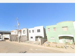 Casa en Vista del Valle, Mexicali, Baja California
