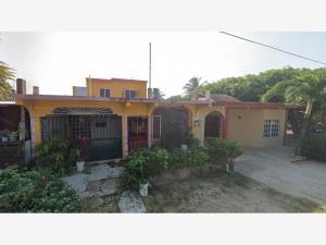 Casa en Dos Lomas, Veracruz, Veracruz de Ignacio de la Llave