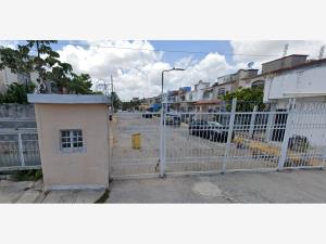 Casa en venta en Hacienda Real del Caribe, Benito Juárez — foto 3 de 7