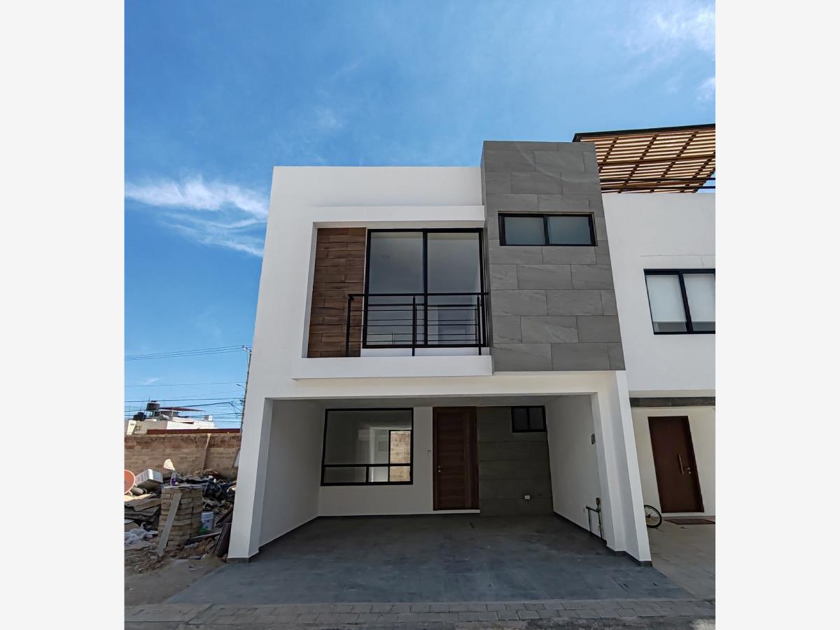 Casa en venta en San Juan Cuautlancingo, Cuautlancingo — foto 1 de 23