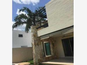 Casa en Altabrisa, Mérida, Yucatán
