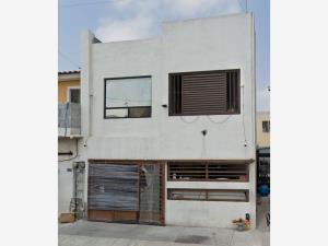 Casa en venta en Los Amarantos, Apodaca — foto 3 de 4