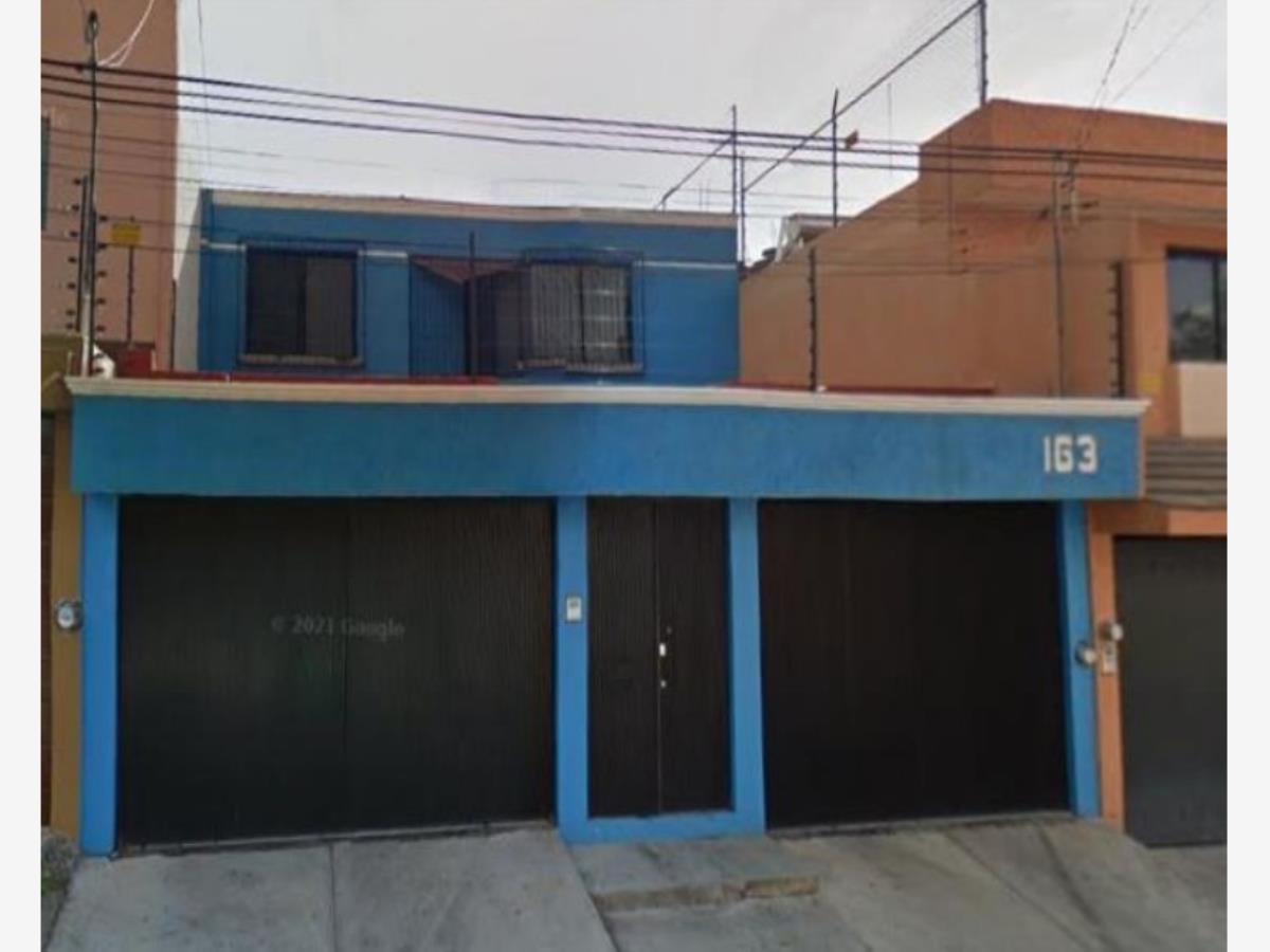 Casa en venta en Lomas de Vista Bella, Morelia — foto 1 de 8