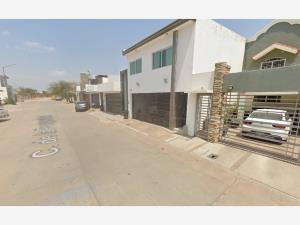 Casa en venta en 4 de Marzo, Culiacán — foto 2 de 12