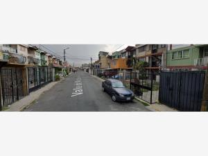 Casa en Valle de Anáhuac Sección A, Ecatepec de Morelos, México