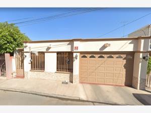 Casa en venta en Residencias, Mexicali — foto 2 de 7