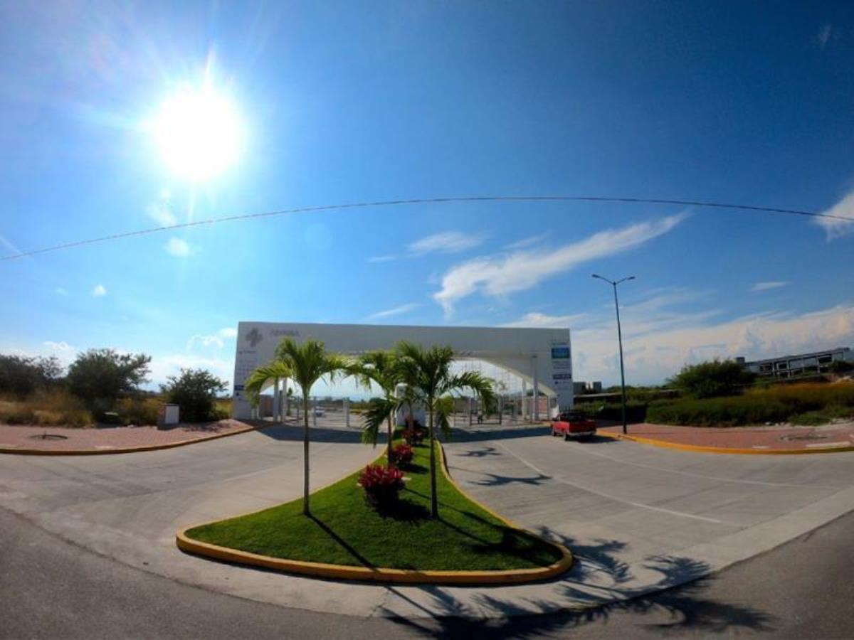 Terreno en venta en Club de Golf Santa Fe, Xochitepec — foto 1 de 6