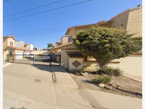 Casa en San Borja Residencial, Ensenada, Baja California