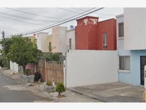 Casa en venta en Hacienda las Fuentes, Reynosa — foto 3 de 6
