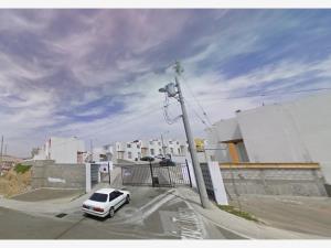 Casa en Lomas del Refugio, Tijuana, Baja California