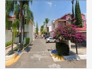 Casa en venta en Jardines Del Valle, Zapopan — foto 2 de 7