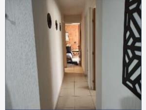 Casa en venta en Jardines del Country, Guadalajara — foto 3 de 13