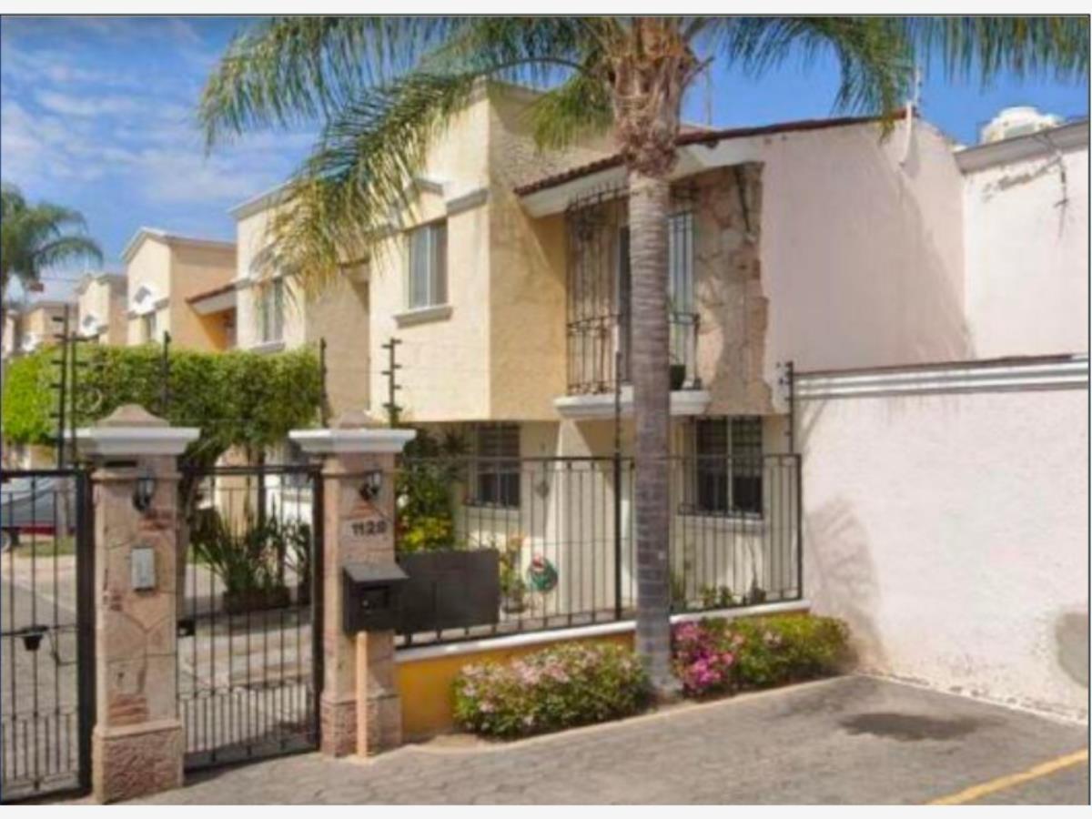 Casa en venta en Jardines Del Valle, Zapopan — foto 1 de 11