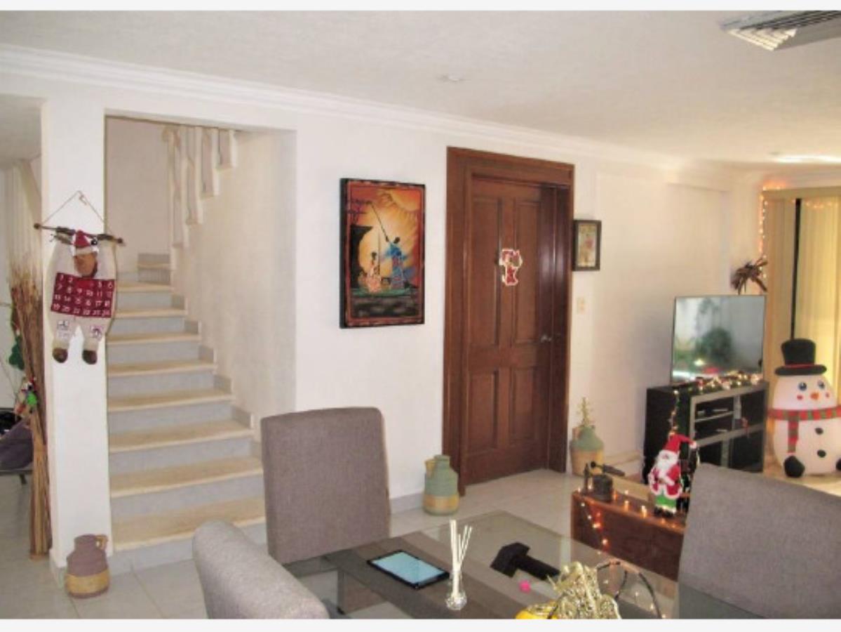 Casa en venta en Montebello, Mérida — foto 1 de 10